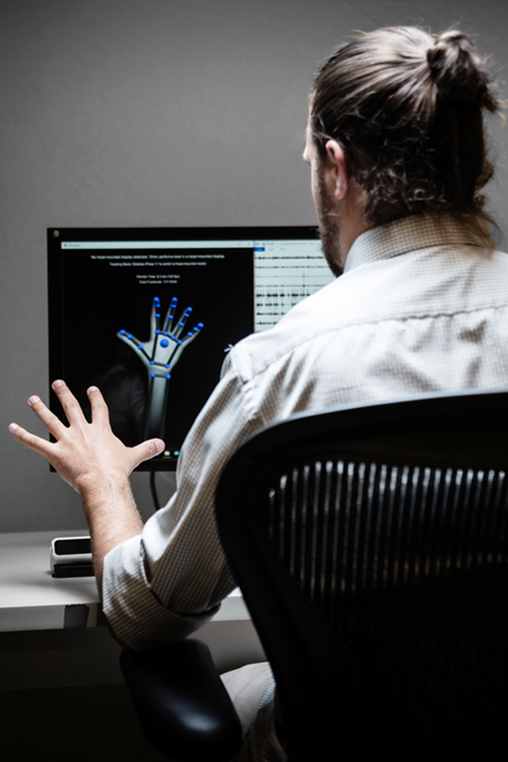 Bionic Hand Gives New Hope to People with Arm Amputations